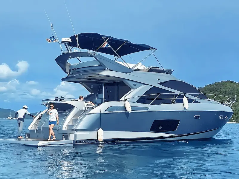 Sunseeker Manhattan 53 for Sale in Thailand – Luxury Flybridge Yacht with Twin MAN Engines